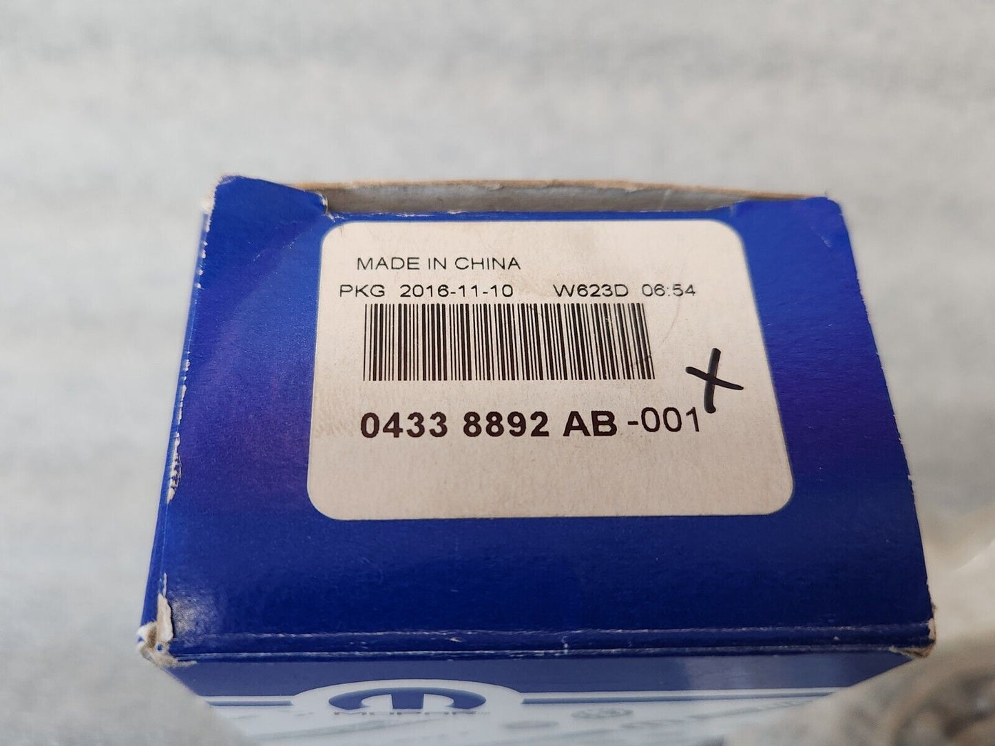 NEW OEM MOPAR 2001-2007 Jeep Wrangler Dakota Output Shaft Bearing 04338892AB