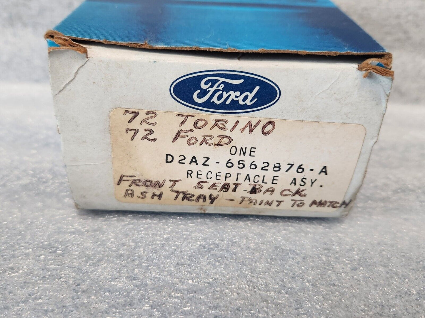 NOS 1972 71 Ford Galaxie LTD Torino Maverick Front Seat Back Ash Tray Receptacle
