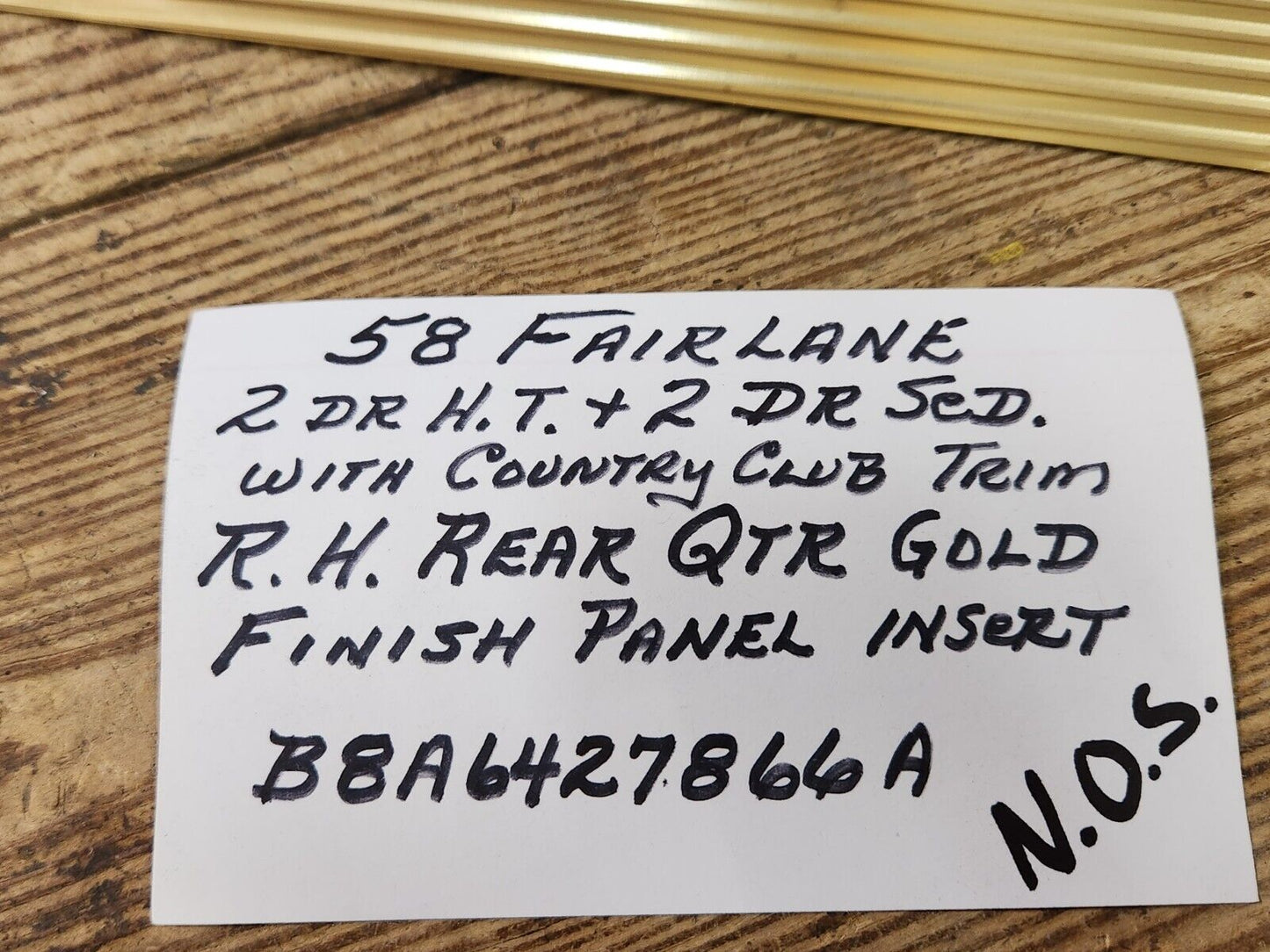 NOS OEM 1958 Ford Fairlane RH 2 Door Gold Quarter Panel Finish Trim Insert