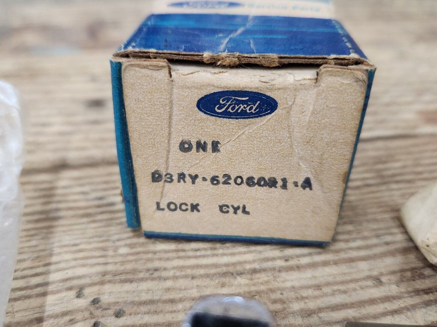 NOS OEM 1973 73 MERCURY CAPRI LOCK CYLINDER D3RY-6206081-A
