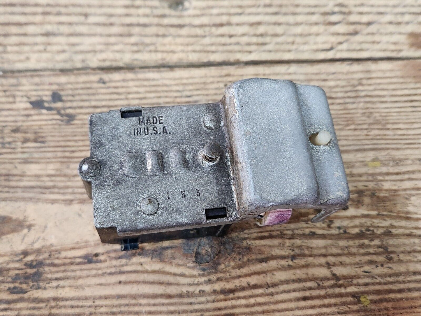 NOS 1974-1978 PLYMOUTH CHRYSLER DODGE STANDARD HEADLIGHT LAMP SWITCH DS-146
