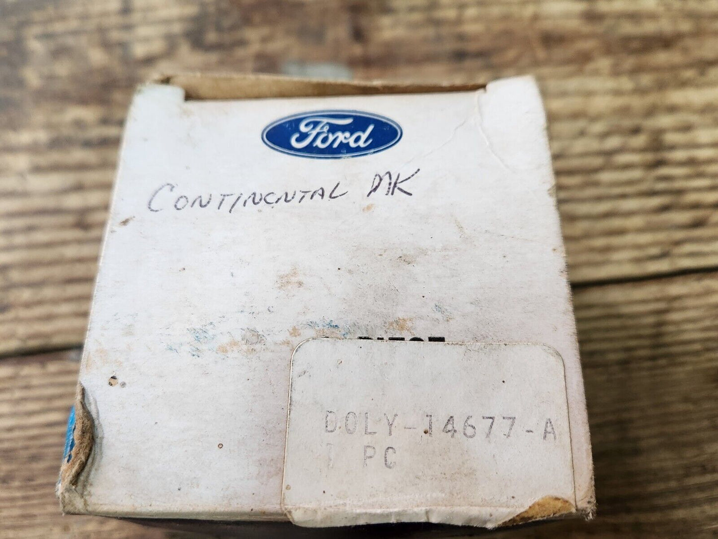 NOS 1967-1971 D0LY-14677-A Thunderbird Lincoln Mark III Power Window A/C Relay