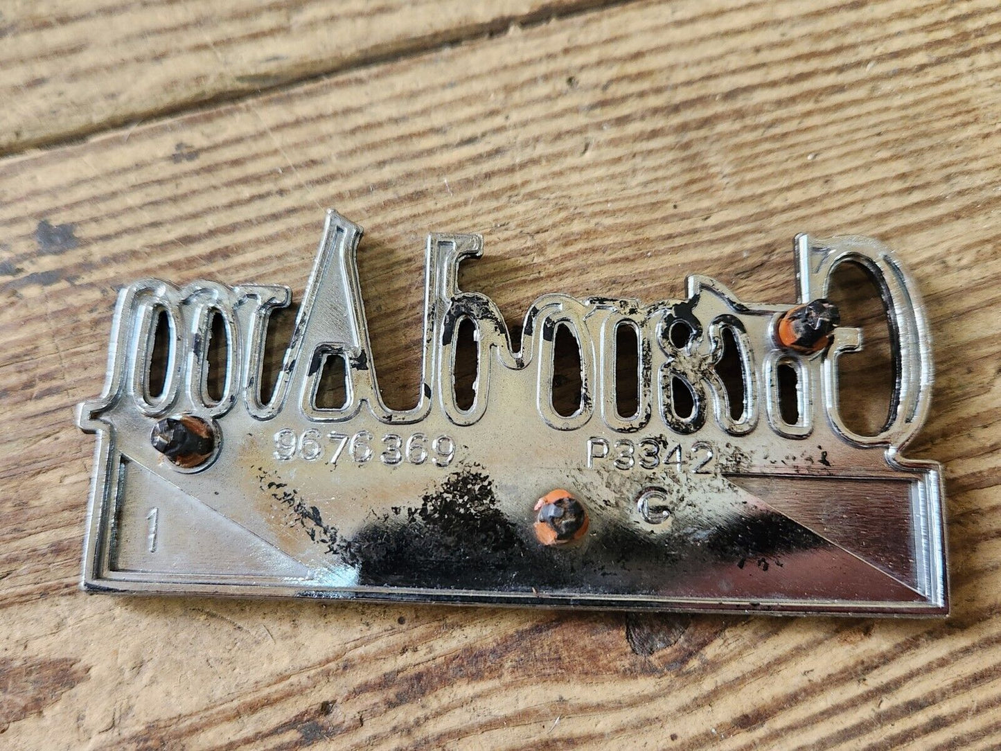 1974 PONTIAC GRAND AM TRUNK LID EMBLEM OEM 9676369 GM