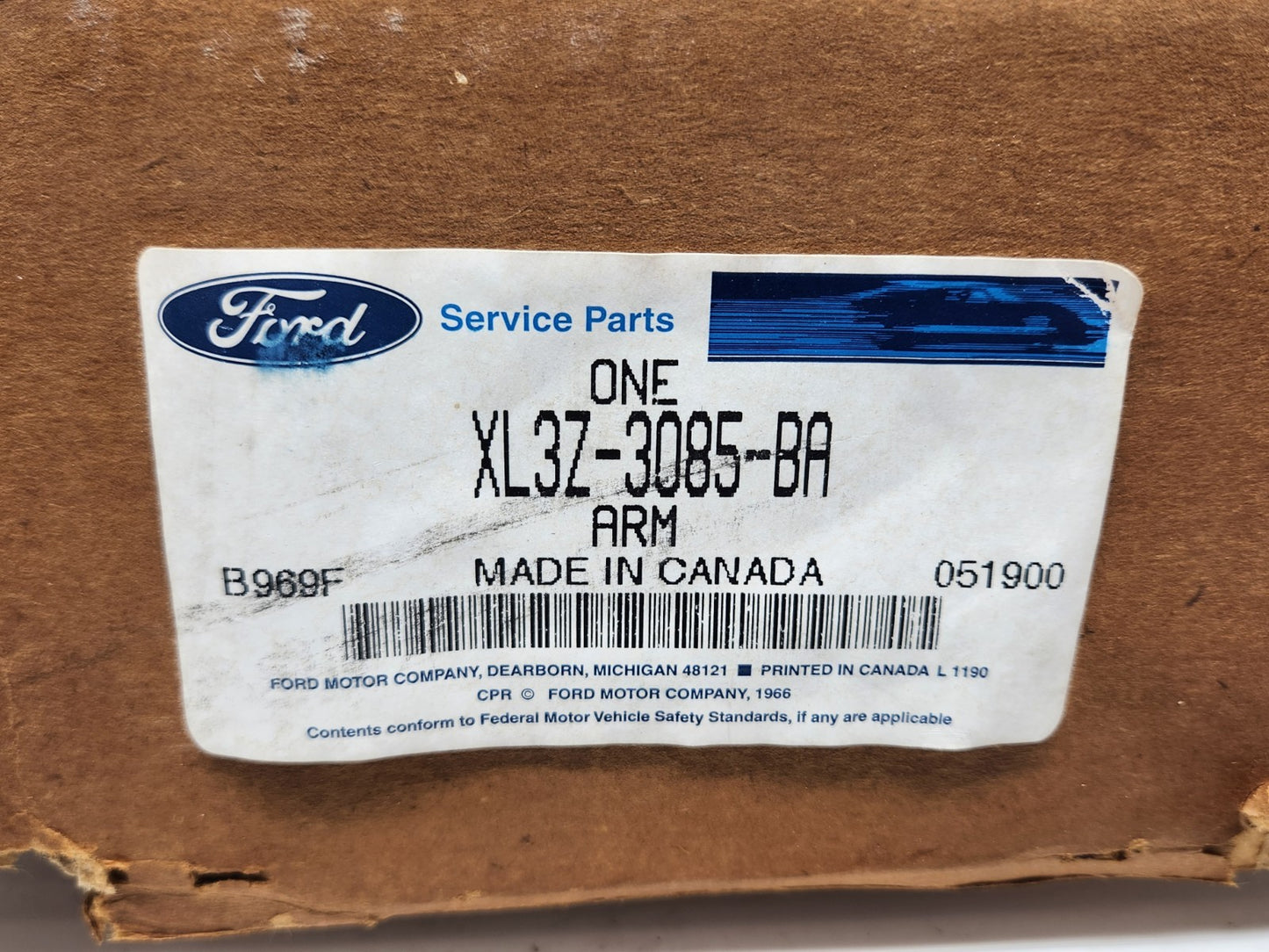 6835563