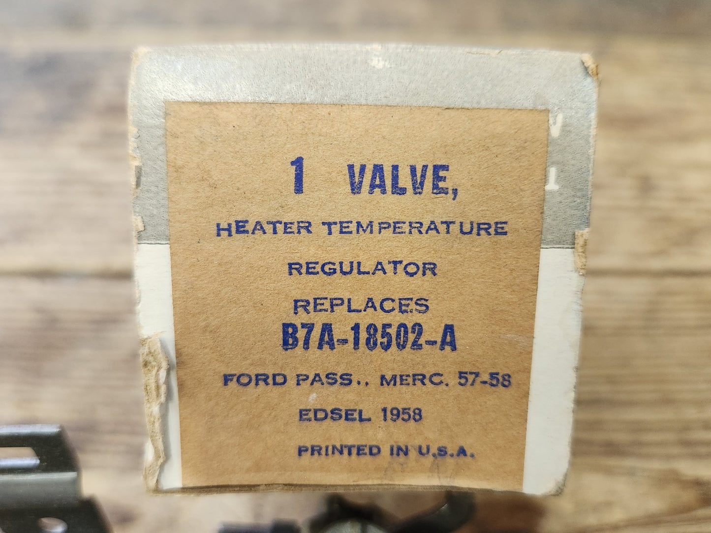 7608925