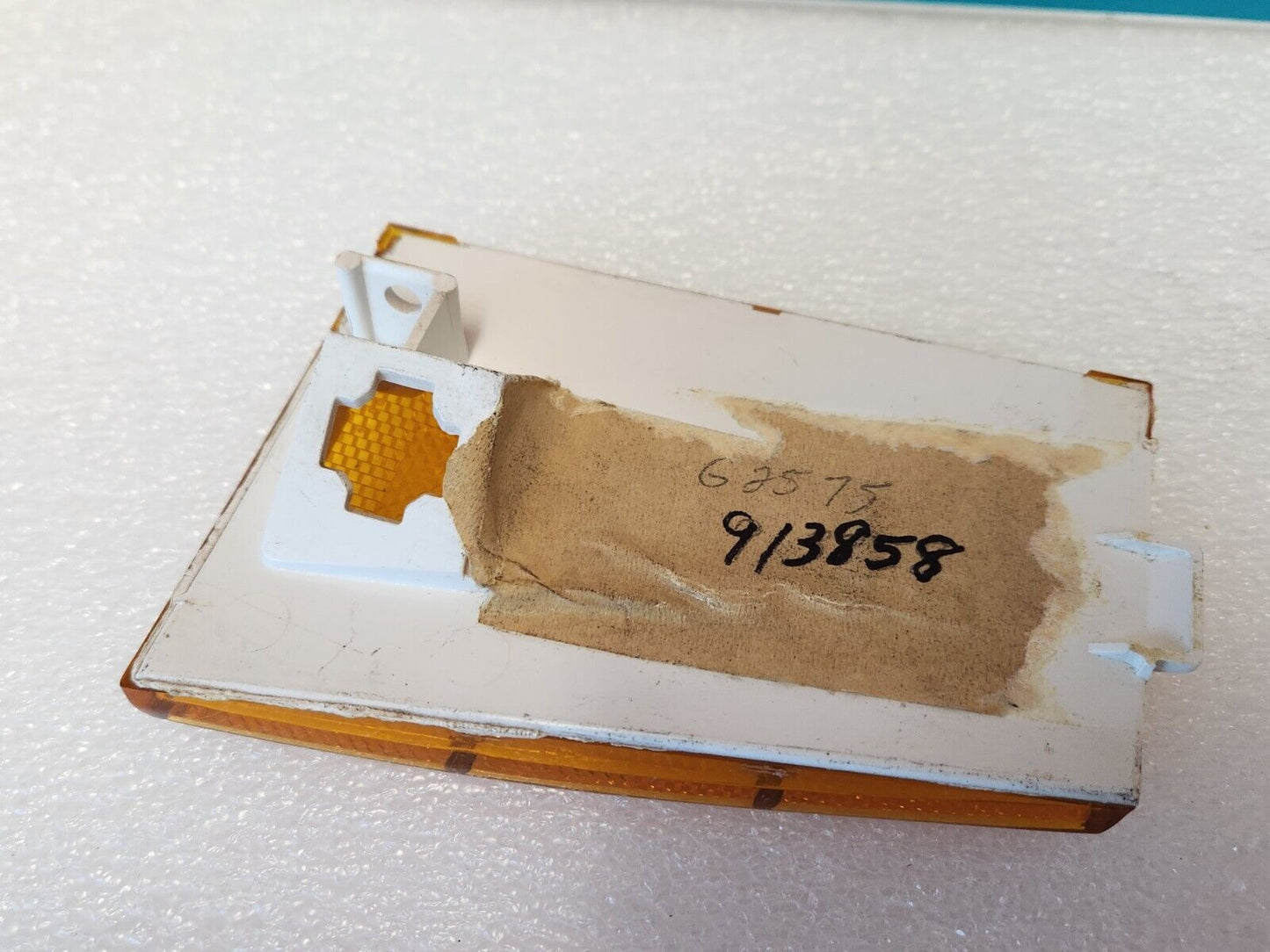 NOS 1979 CHEVY CAPRICE HEAD LIGHT BEZEL CORNER FENDER SIDE MARKER LAMP LENS RH