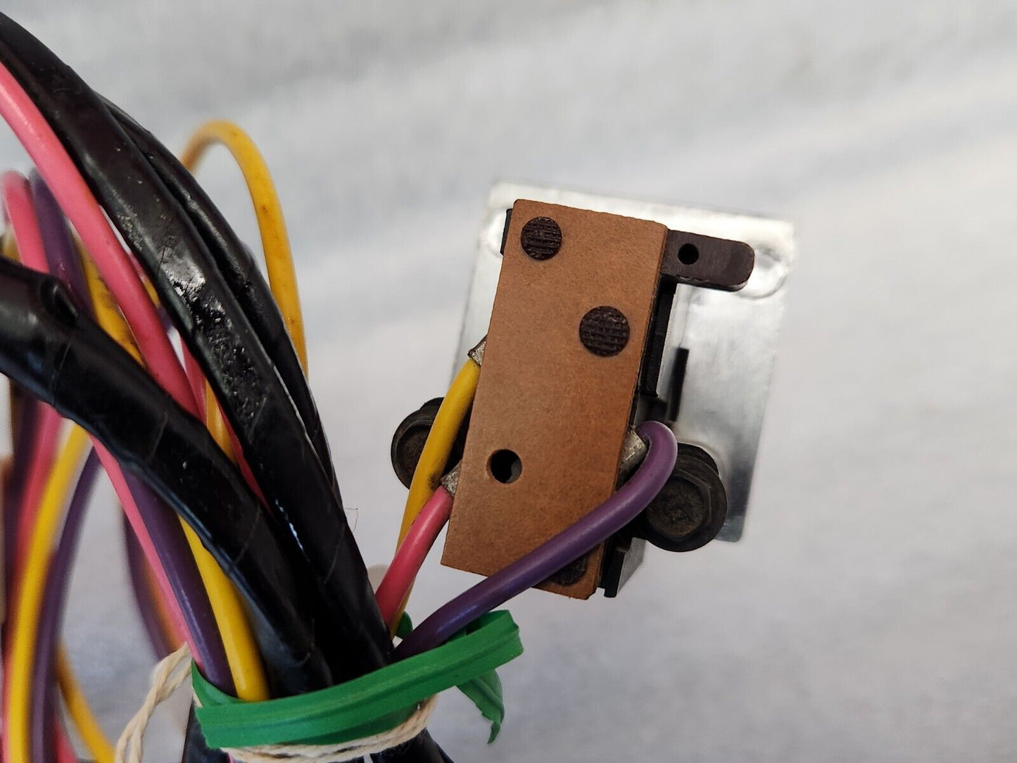 1971 1972 73 74 1975 CHEVELLE IMPALA CAPRICE REAR WINDOW DEFOGGER SWITCH GM OEM