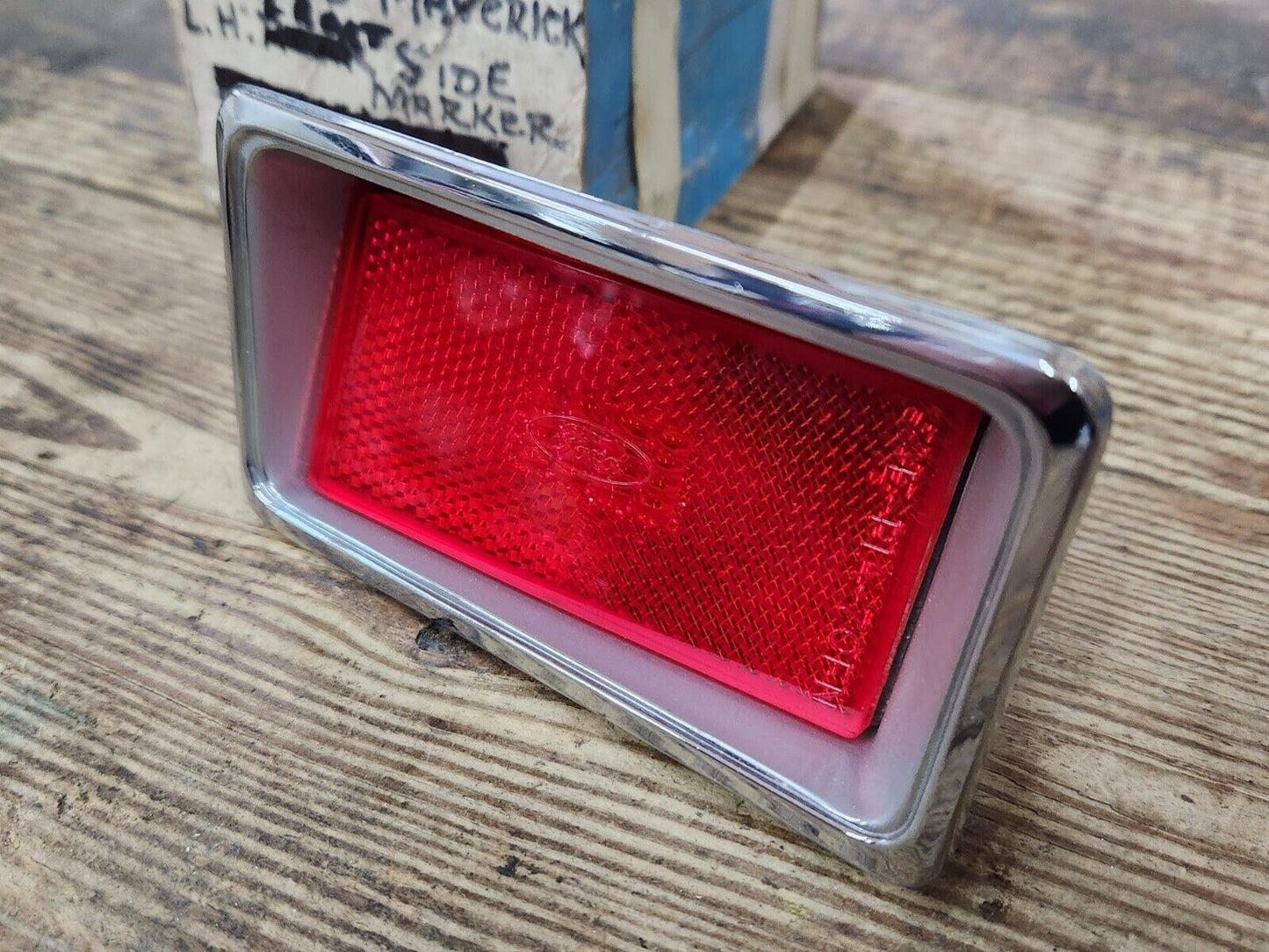 NOS OEM  1970-1977 Ford Maverick Comet LH Front Marker Light Bezel Assembly