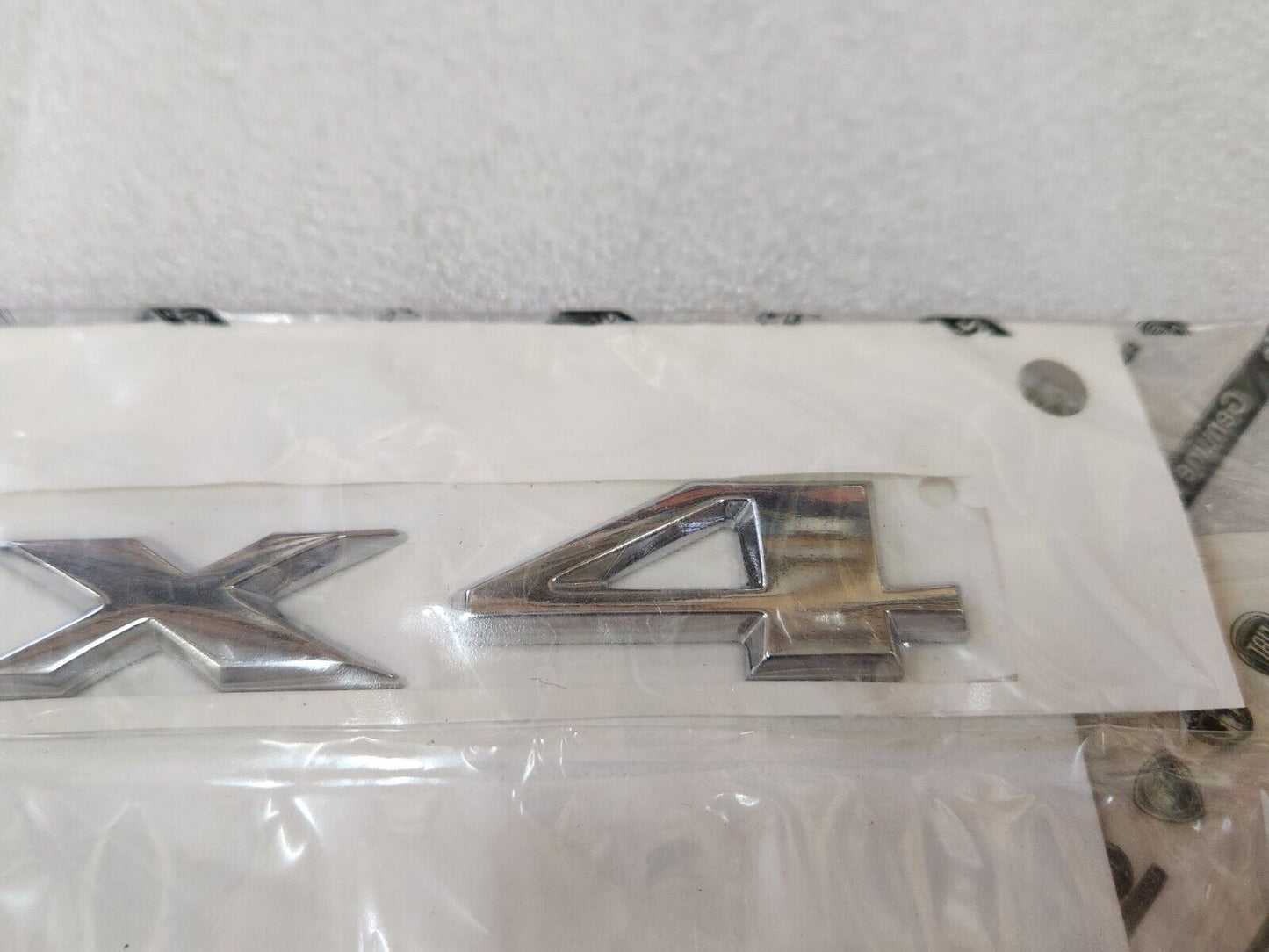 NEW Genuine OEM Mopar 2015-2021 Jeep Renegade "4x4" Rear Emblem Badge 68247420AA