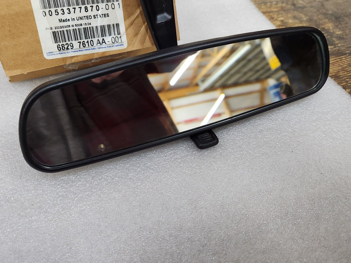 18-24 WRANGLER JL GLADIATOR Interior OR REAR VIEW MIRROR OE NEW MOPAR 68297610AA