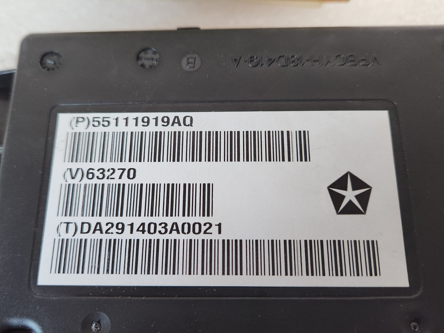 7713325