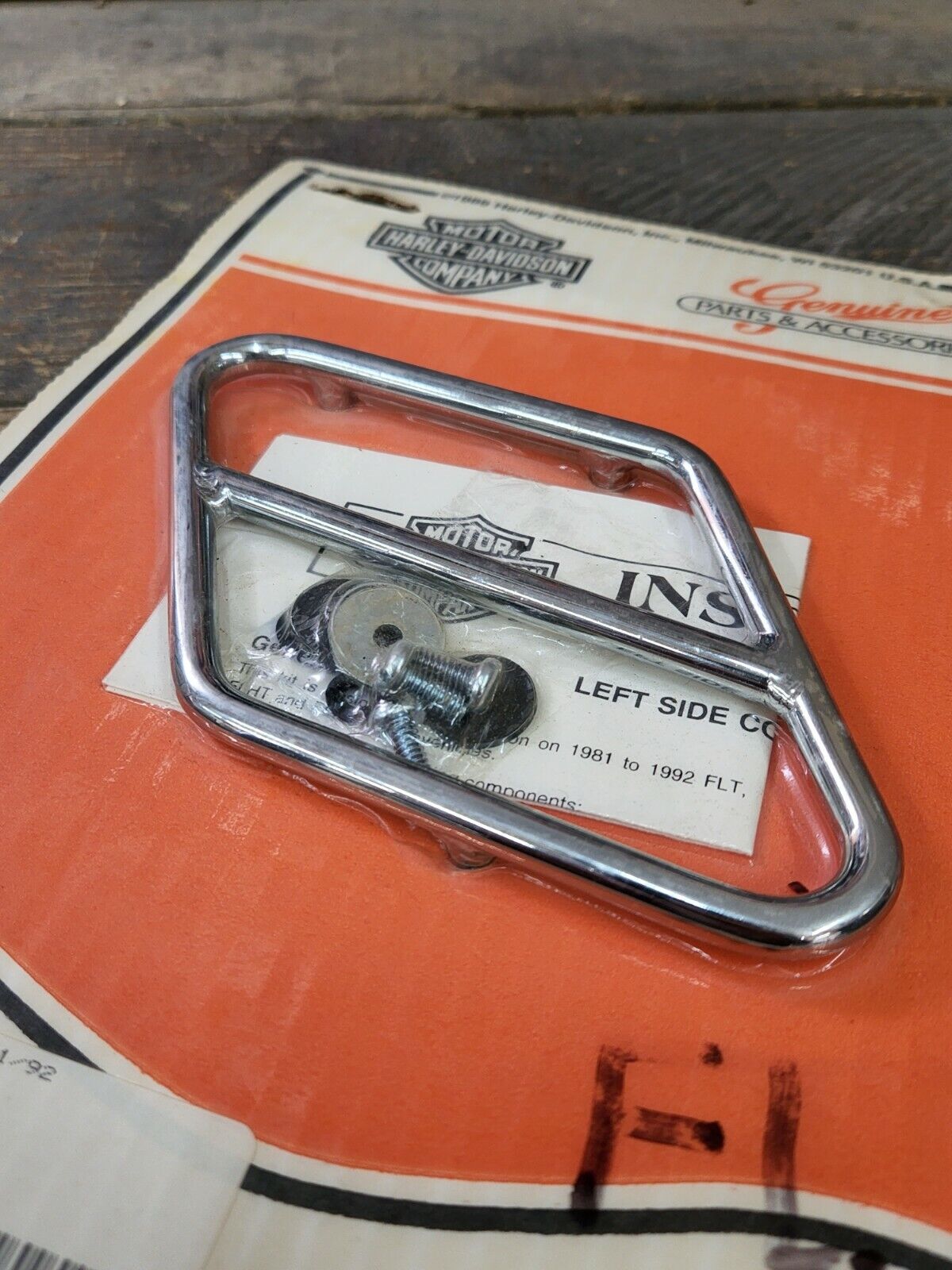 NOS OEM 1981-92 FL Genuine Harley Davidson Left Side Chrome Trim Rail 66053-92