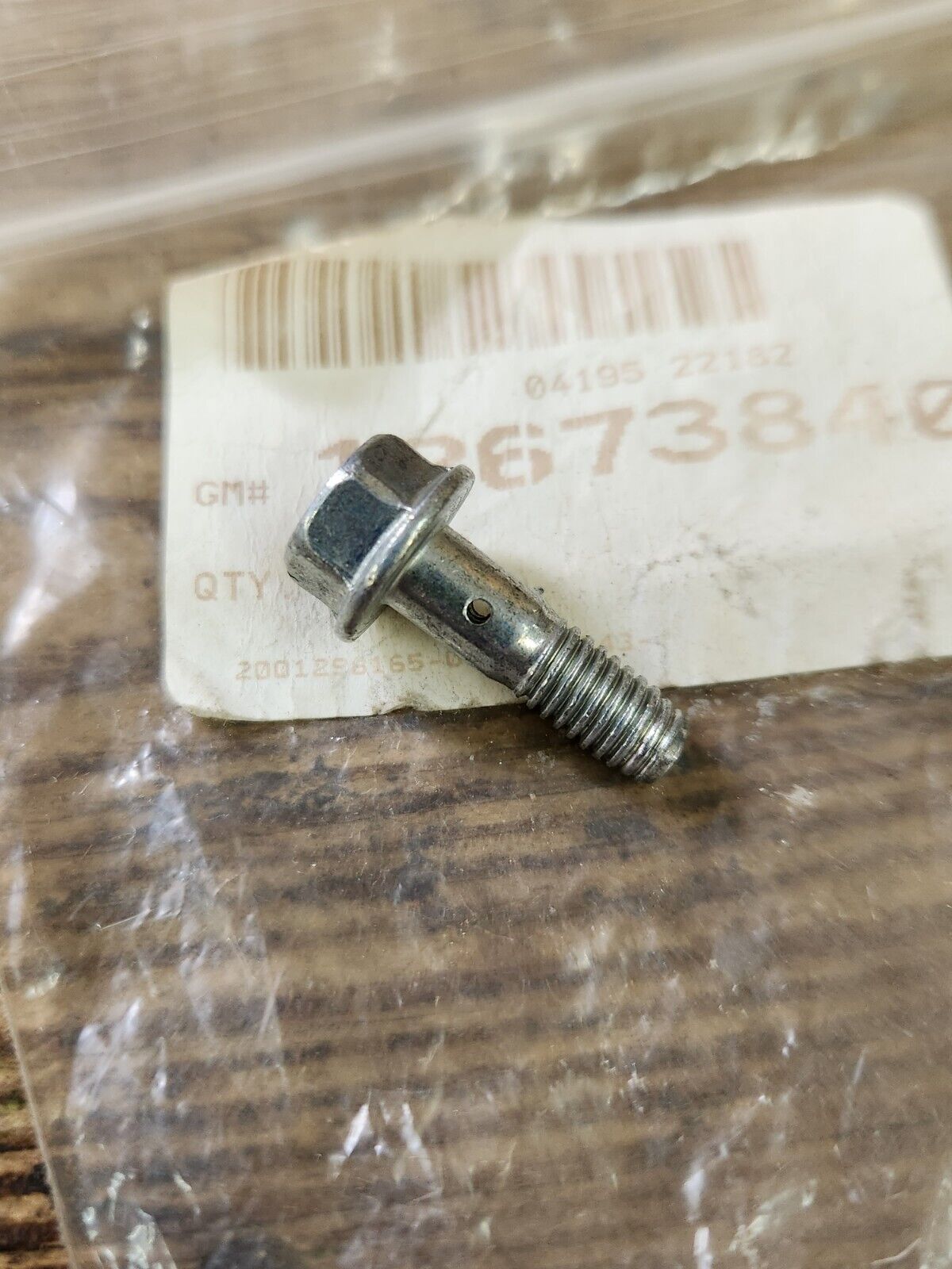 NEW OEM Genuine GM Fuel Return Pipe Clip Bolt 12673840