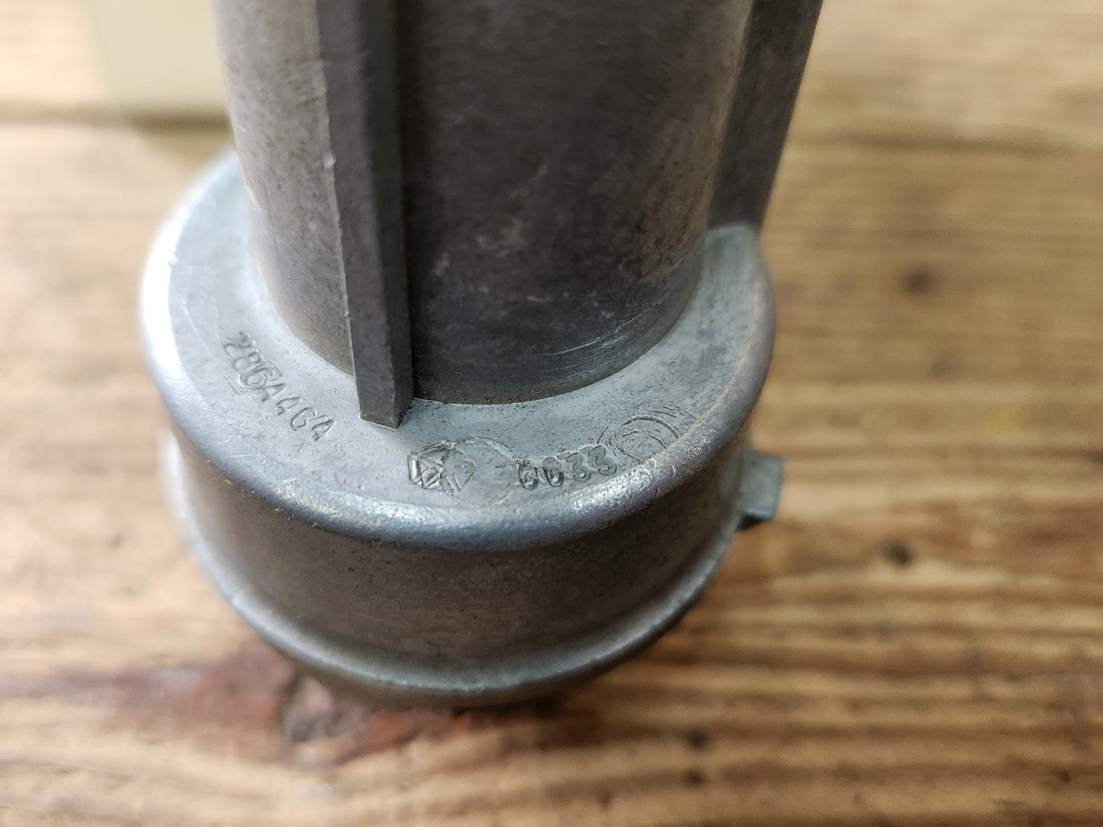 7846907