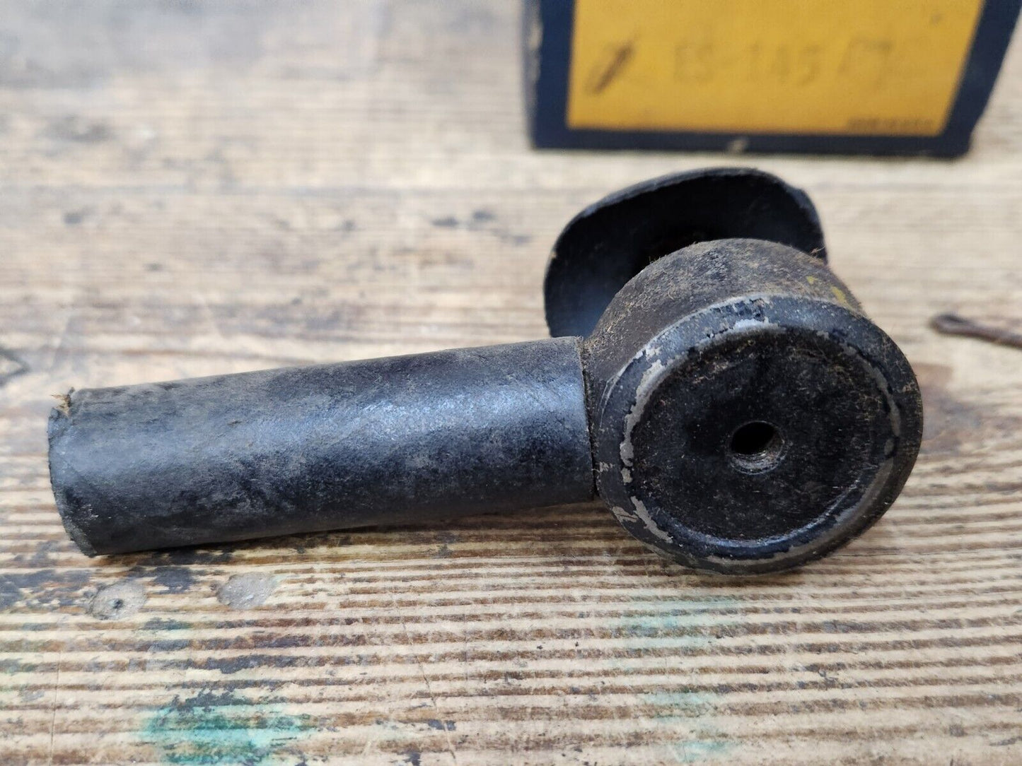 1946-1961 Willys Jeepster FC Truck Wagon Sedan NORS Moog ES145 R/L TIE ROD END