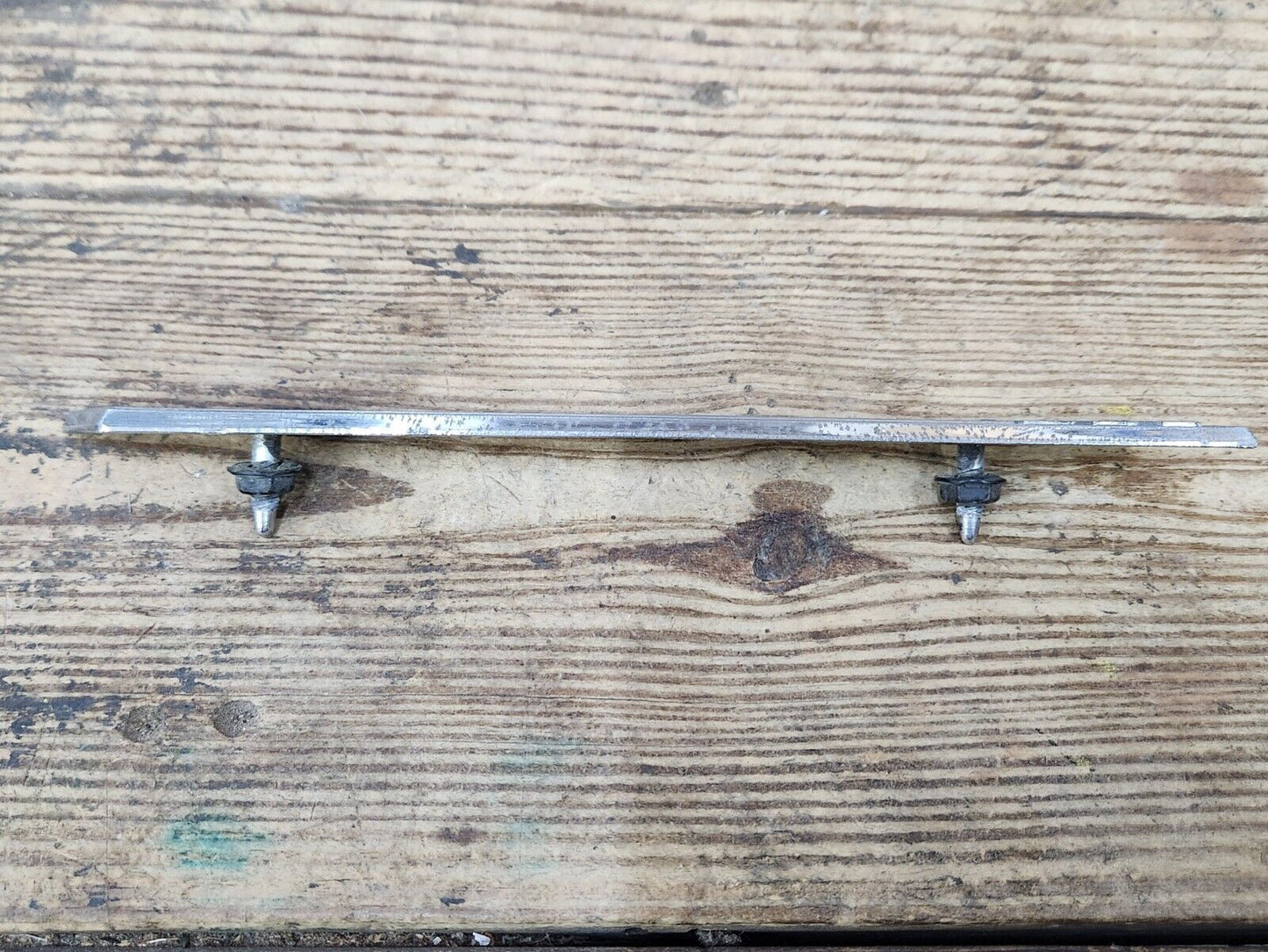 1964 1965 PONTIAC LEMANS L.H. DRIVER FENDER EMBLEM OEM GM 4414093