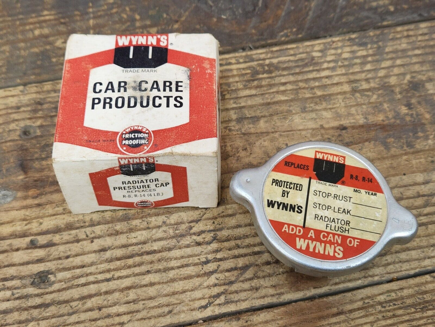 NOS Wynns Radiator Pressure Cap R-8 R-14 4lb 48-53 Chevy Pontiac 53-55 Corvette