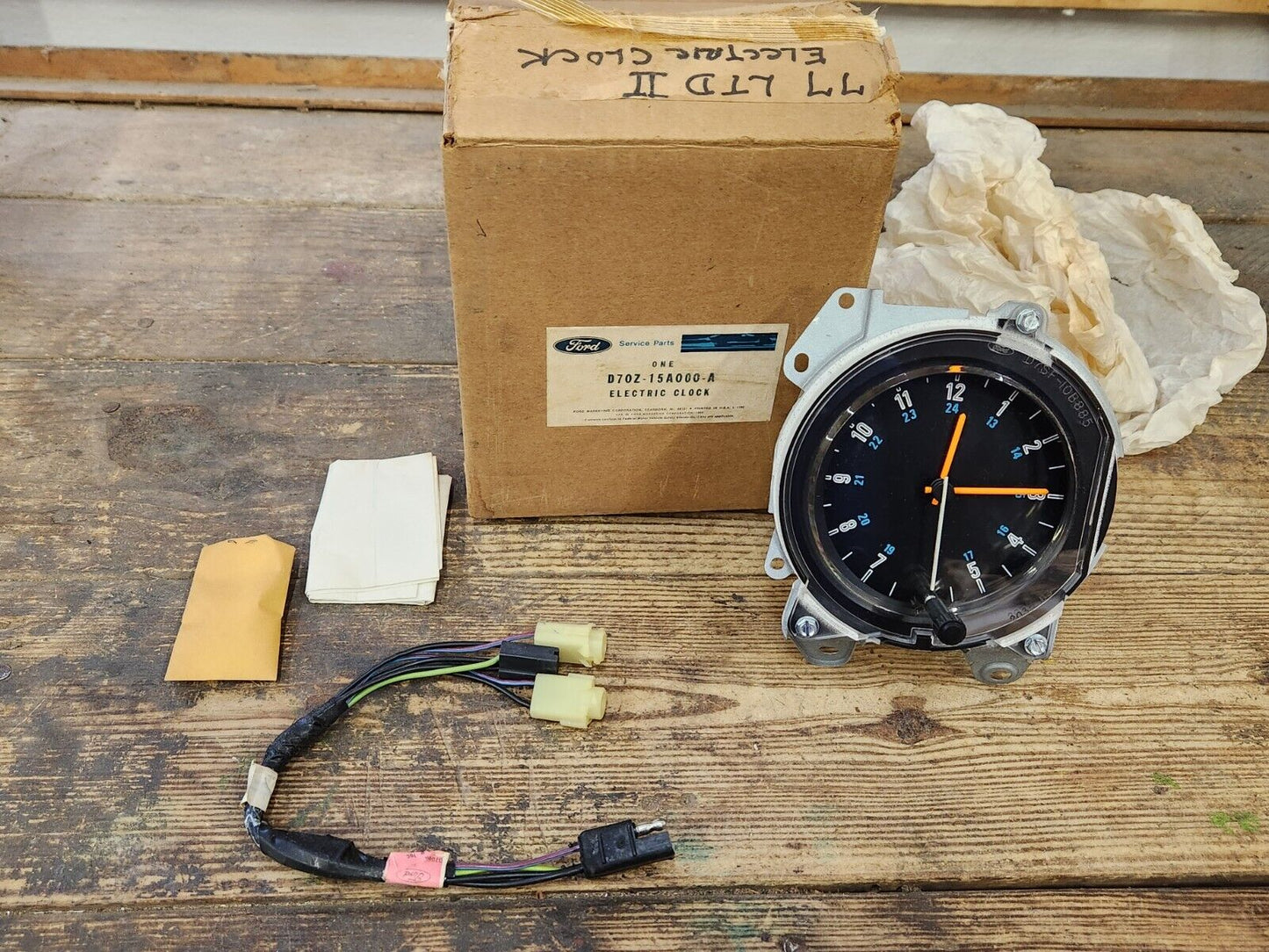 NOS OEM 1977 78 79 FORD LTD II RANCHERO D7OZ-15A000-A ELECTRIC CLOCK KIT