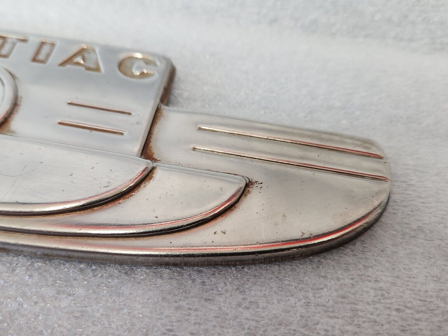 1937 Pontiac Silver Stream Deluxe 8 Trunk Emblem Badge OEM