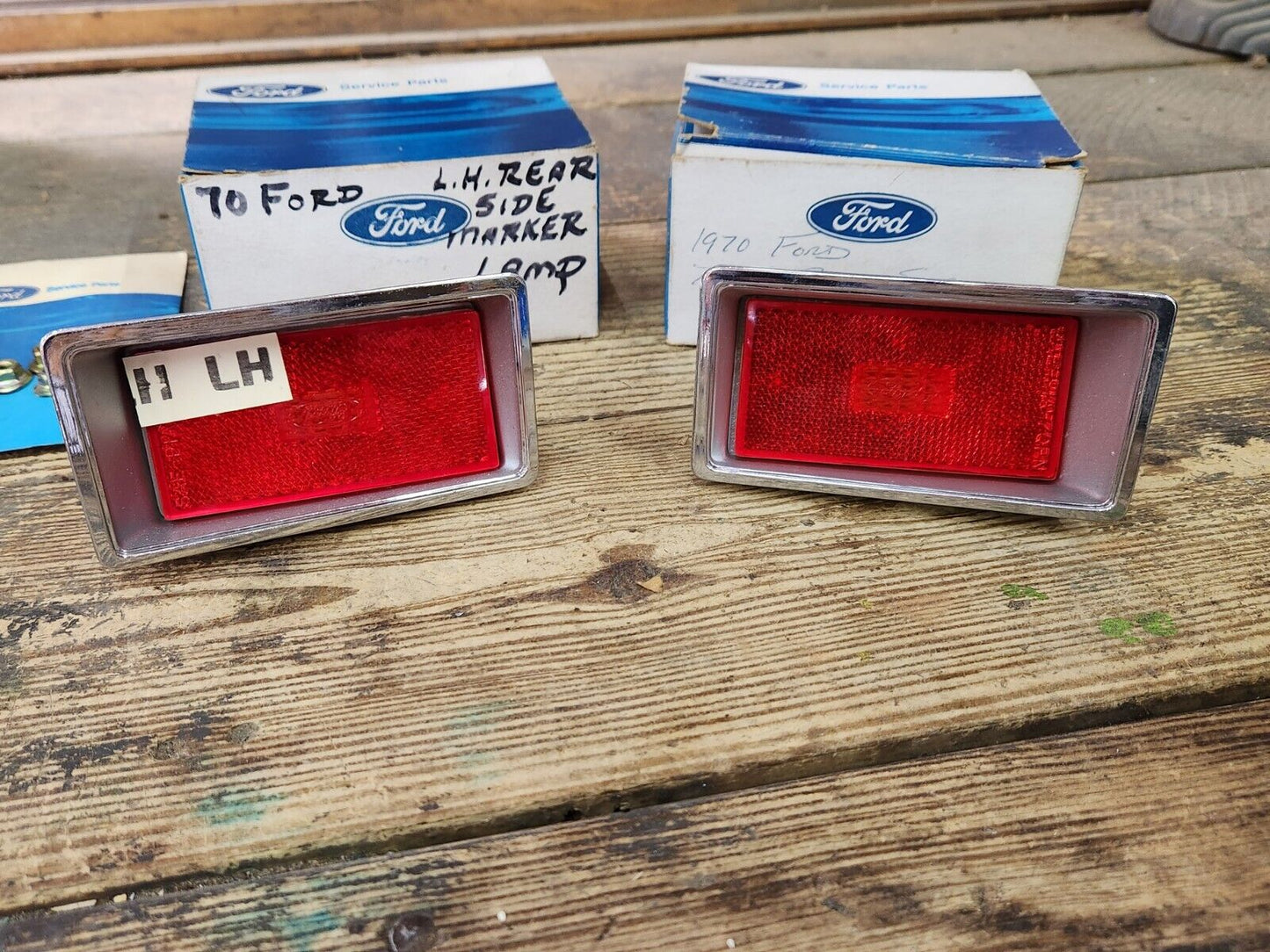 NOS OEM 1970 Ford Galaxie Rear Side Marker Lamp Pair R & L D0AZ-15A201-E - F