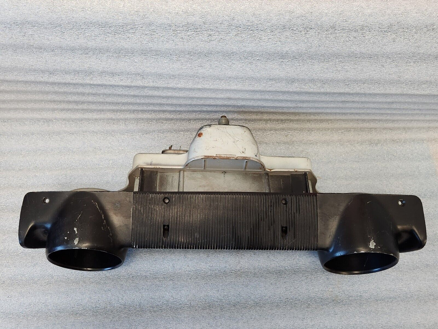 1963 1964 Ford Galaxie 500 speedometer and instrument cluster Dash Gauges Black