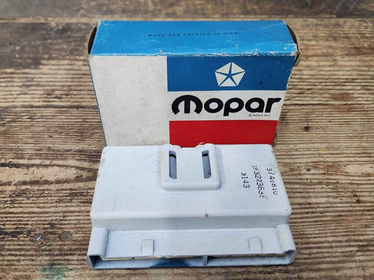 NOS Mopar Seat Belt Interlock Control Relay Manual Trans 1974 1975 1976 Models