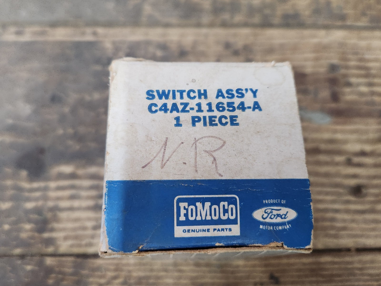 8003891
