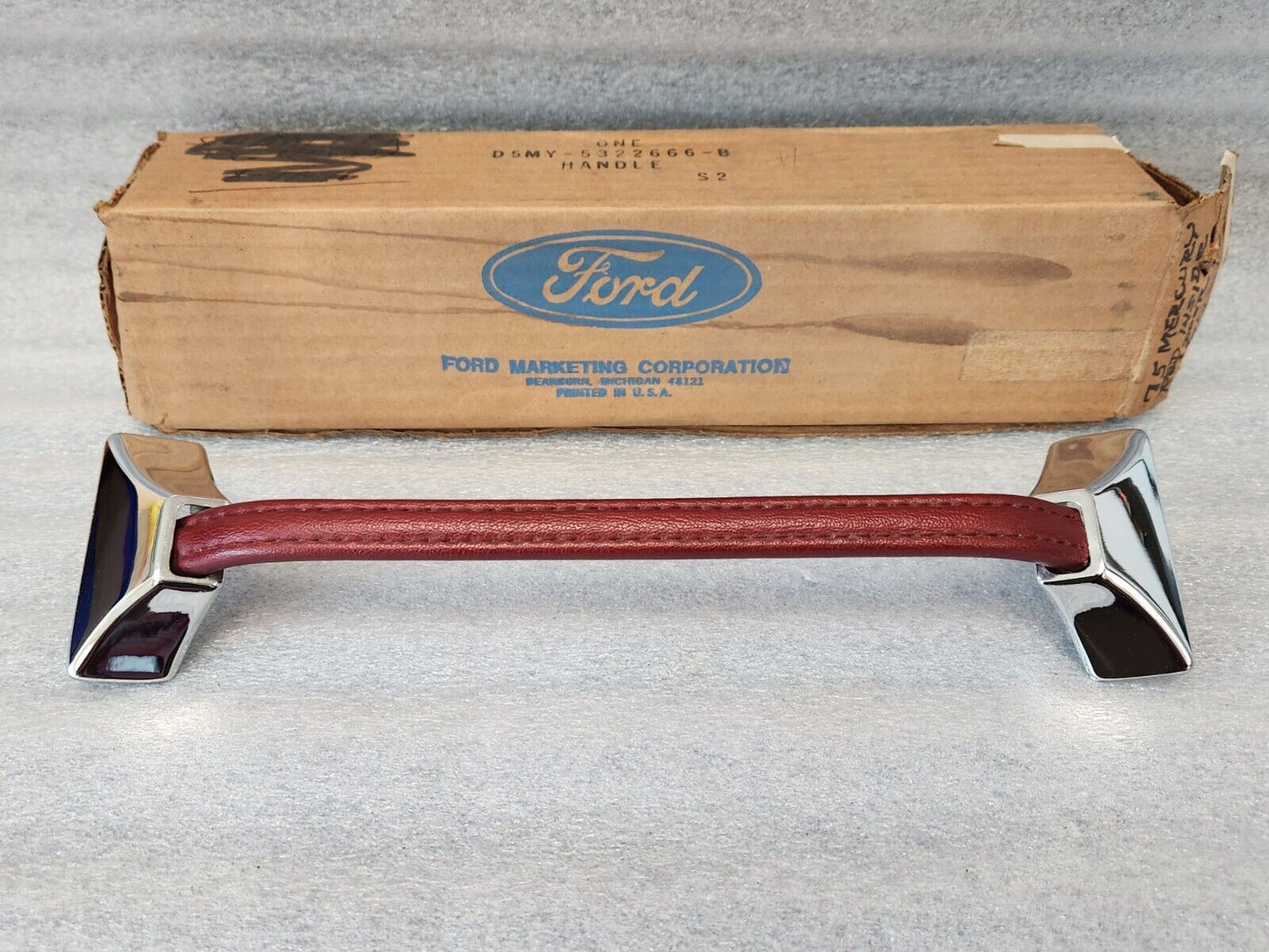 NOS 1975 1976 Mercury Grand Marquis Brougham DOOR PULL STRAP HANDLE Burgundy