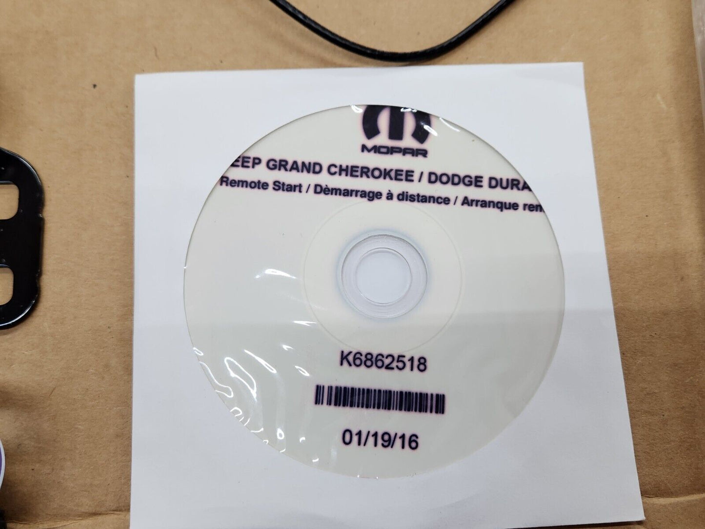 NEW Genuine Mopar 2019 Dodge Durango Remote Start Keyless Entry Fob 82216067AA
