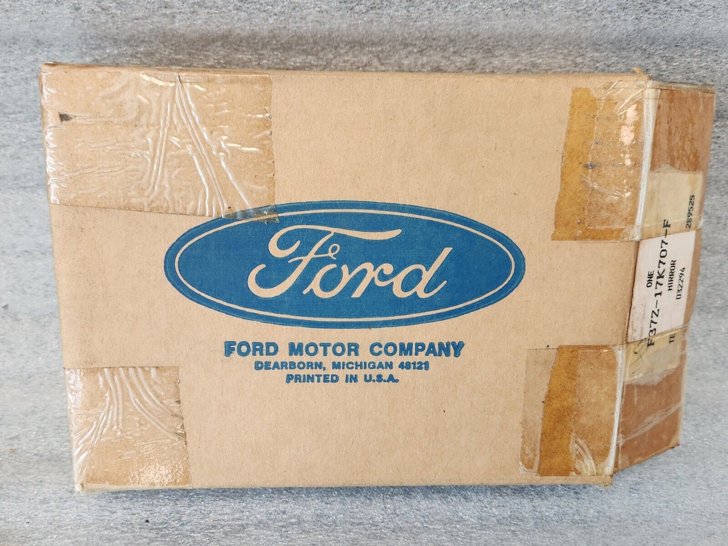 NOS OEM FORD 1993 1994 RANGER F37Z-17K707-F LH OUTSIDE REAR VIEW MIRROR GLASS