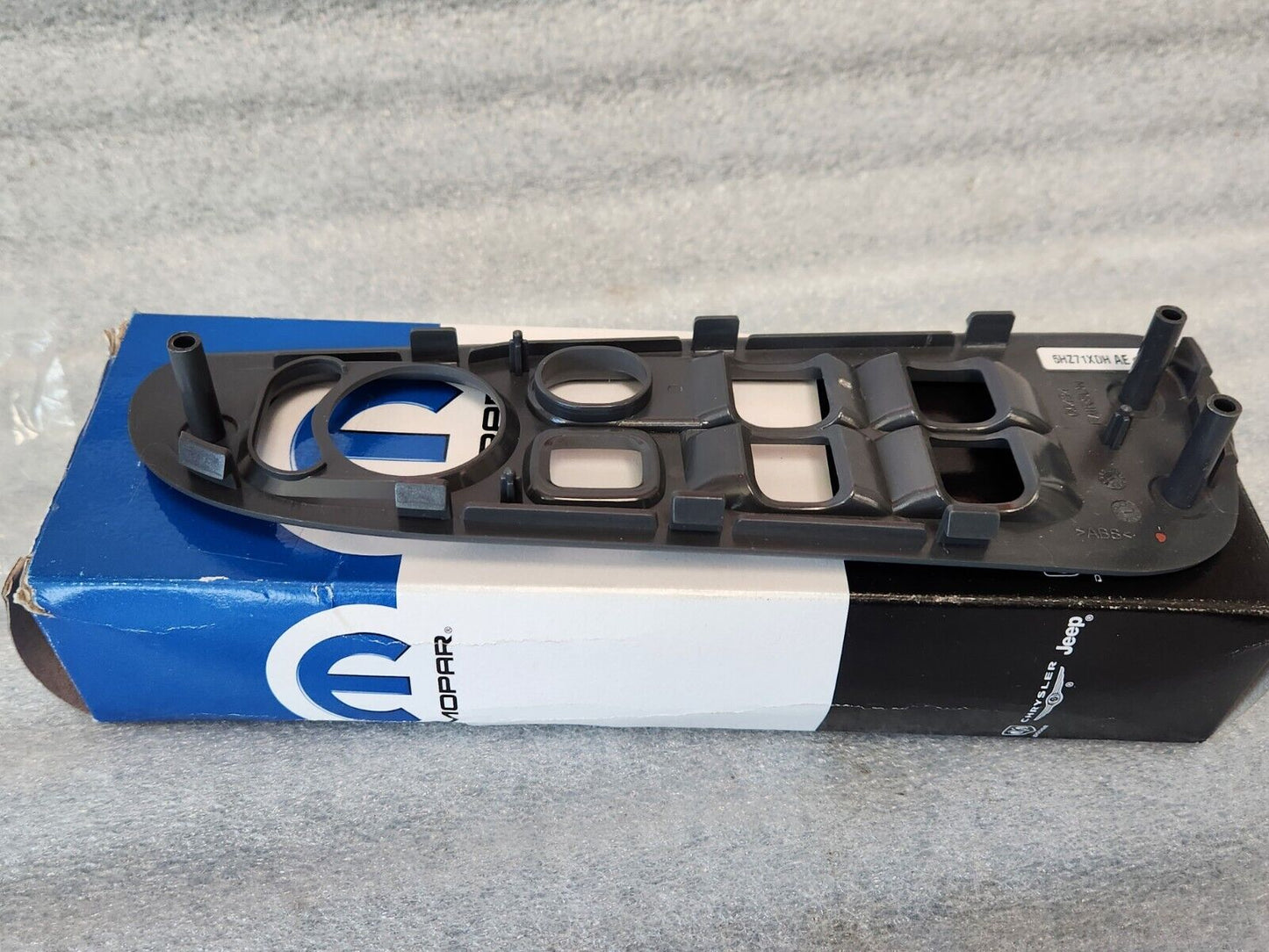 NEW MOPAR 2006 Dodge Ram 1500 2500 3500 Driver Side Window Switch Lock Bezel