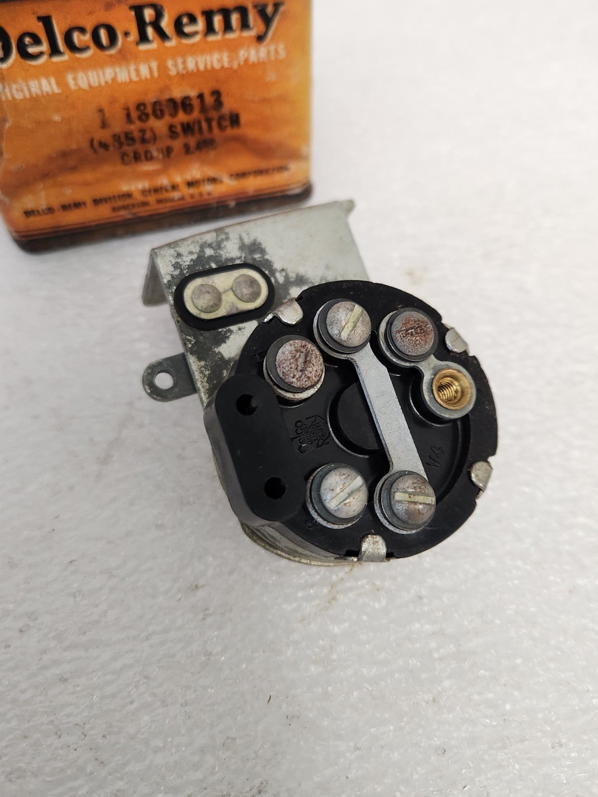 8094900