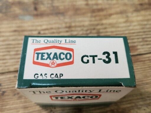 NOS NORS C6OZ-9030-A NEW 1966 - 1969 FORD FAIRLANE TORINO GAS CAP TEXACO GT-31