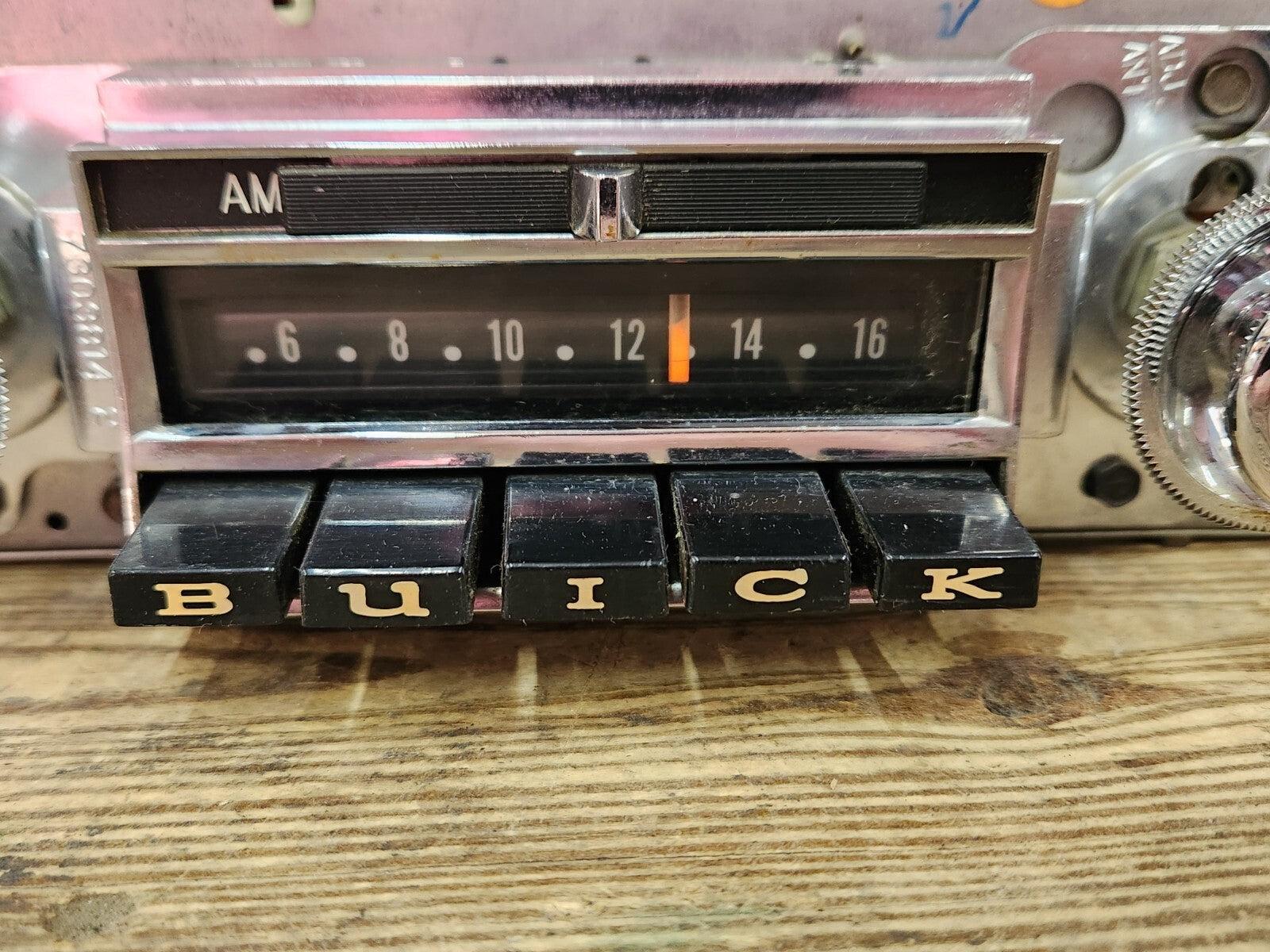 5100883
