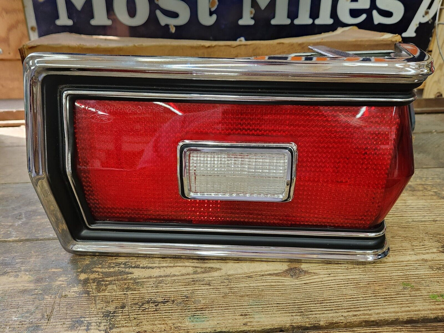 NOS OEM Ford 1974 1975 1976 Torino Tail Light Chrome Bezel Lens RH D4OZ-13404-G