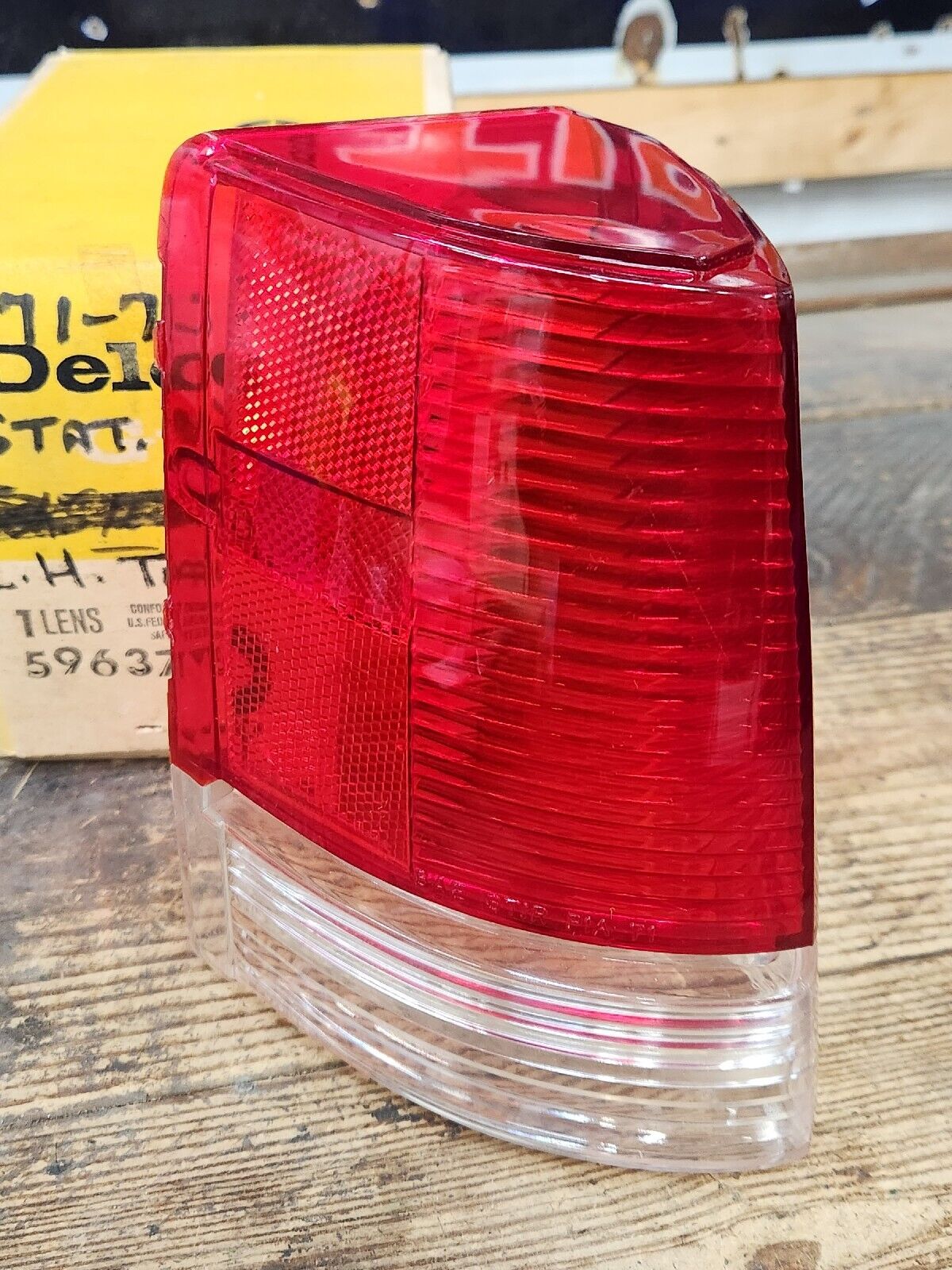 NOS 5963715 OEM GM 71 72 73 PONTIAC Station WAGON L/H TAIL LIGHT BACKUP LENS NEW