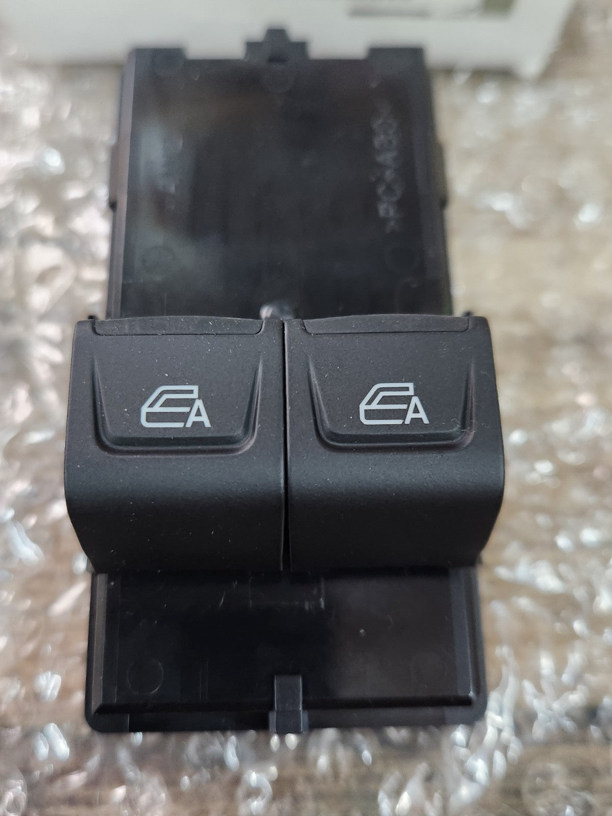 8258332