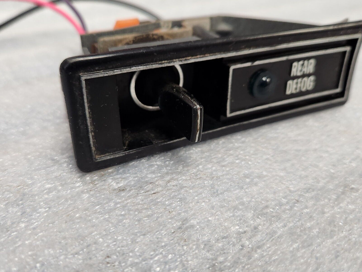 1973 1974 1975 1976 1977 Buick Regal Century Rear Defog Defrost Switch Assembly