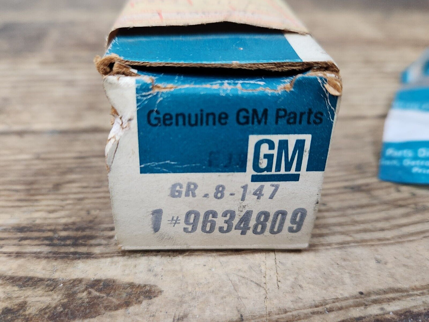 NOS OEM GM 1975 1976 1977 Chevrolet Monza 2+2 Emblem 9634809