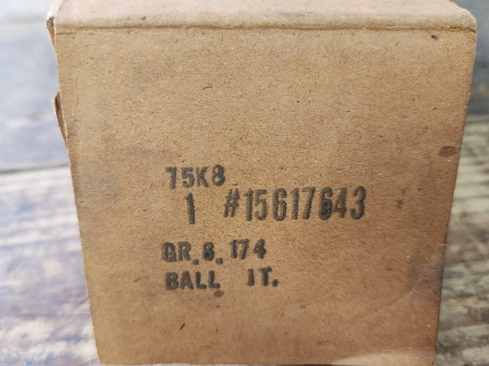 7614933