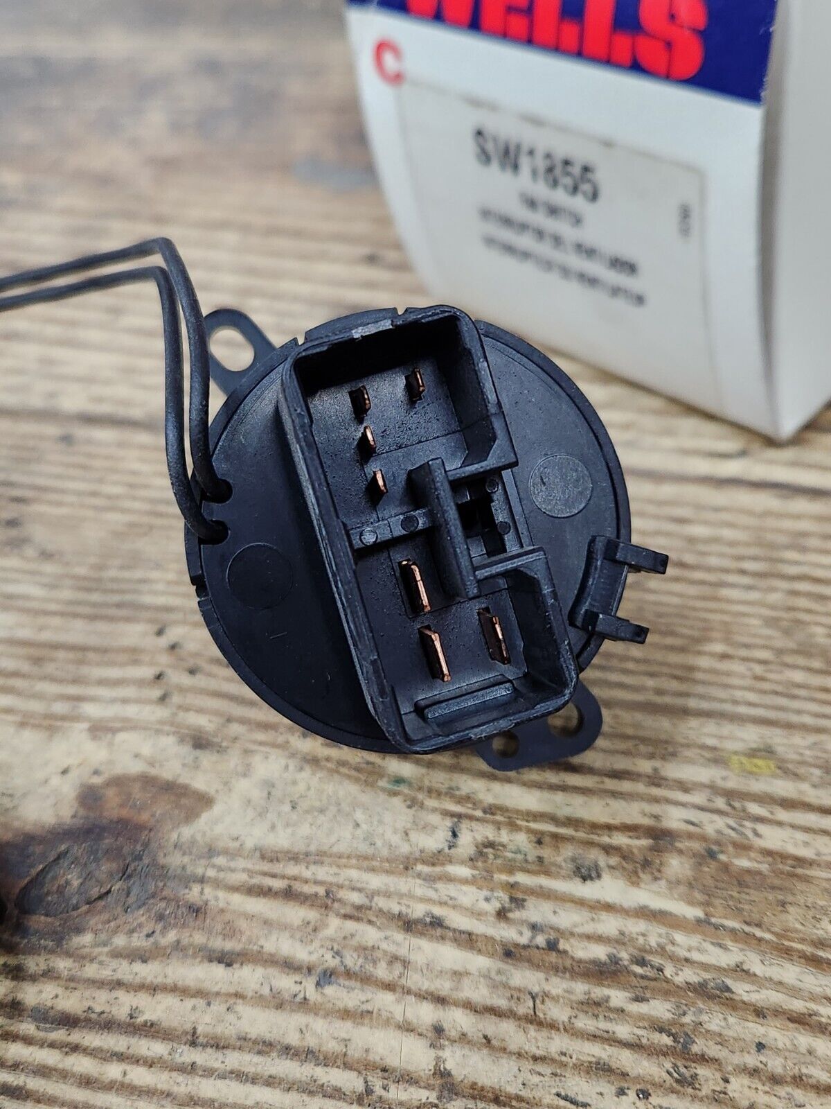 NEW GM 94857388 Blower Fan Switch HVAC 1998-2002 Chevrolet Prizm