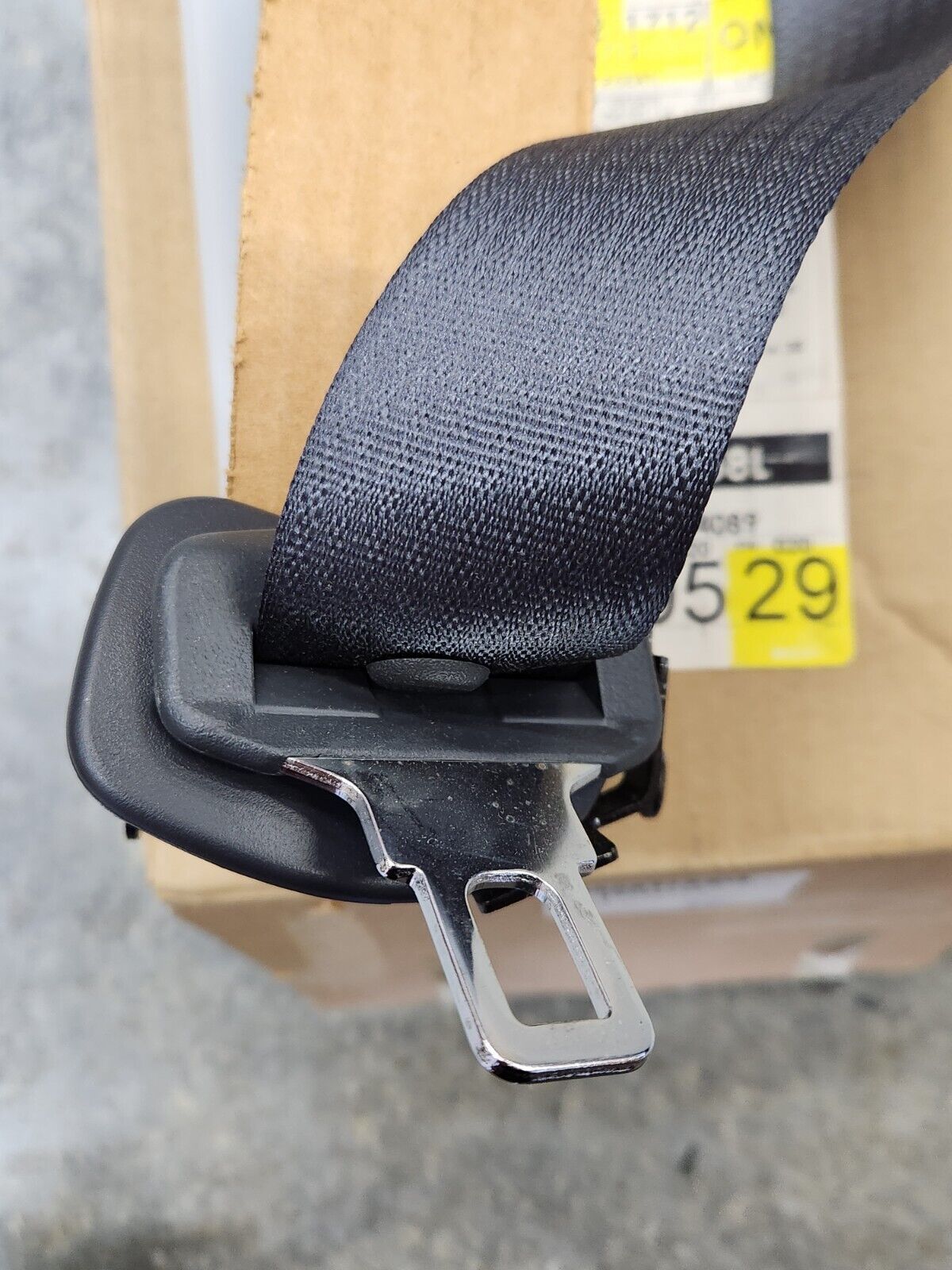 NOS OEM GM 99-02 Chevy GMC Cadillac Pass Side Seat Belt Retractor Graphite Gray