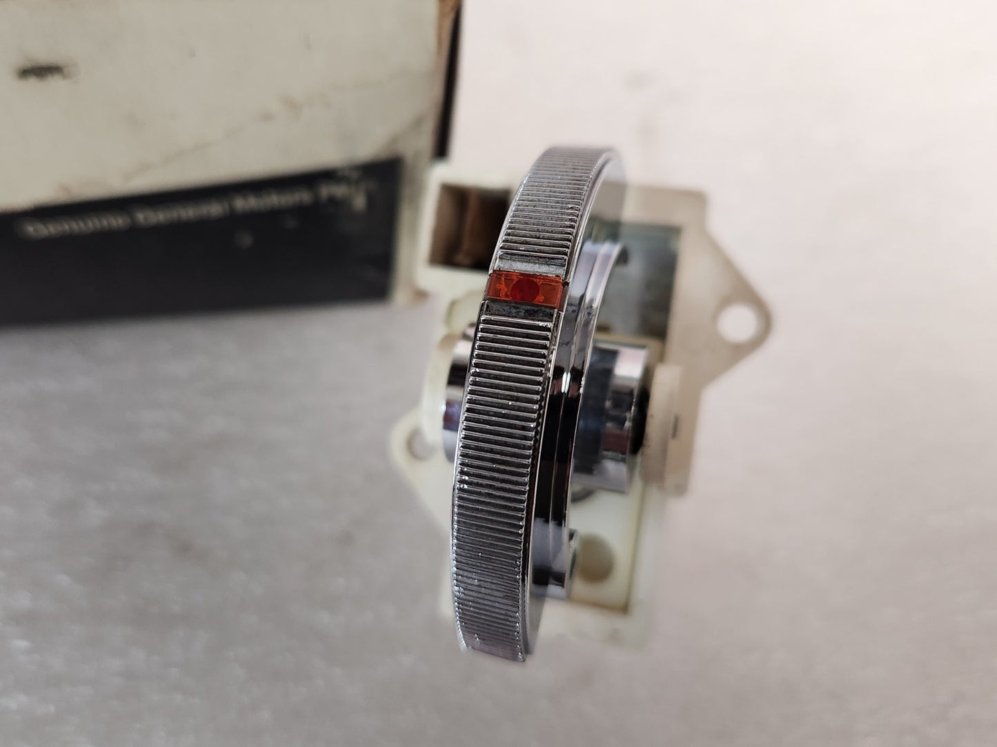 6806900