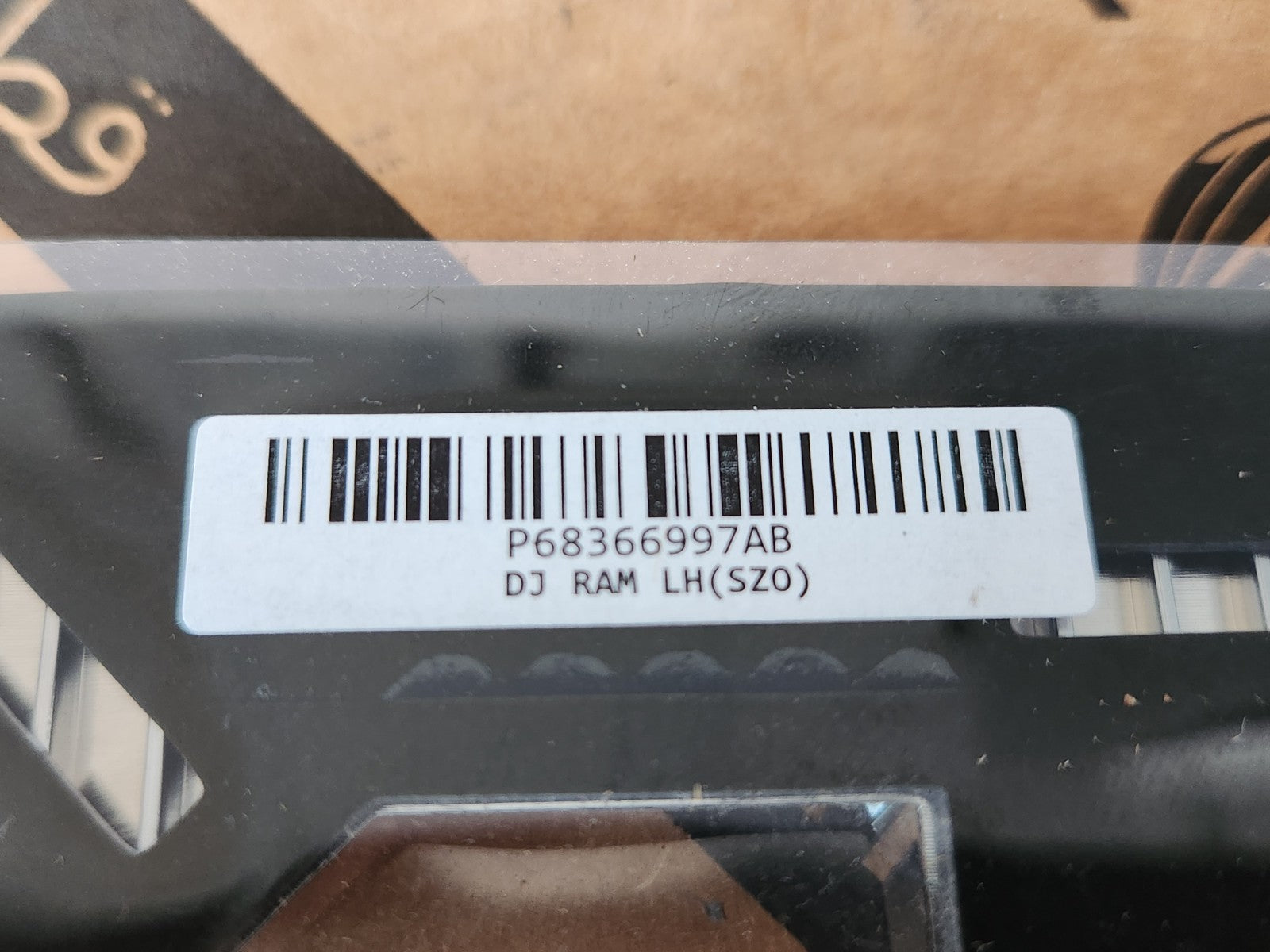 7422997