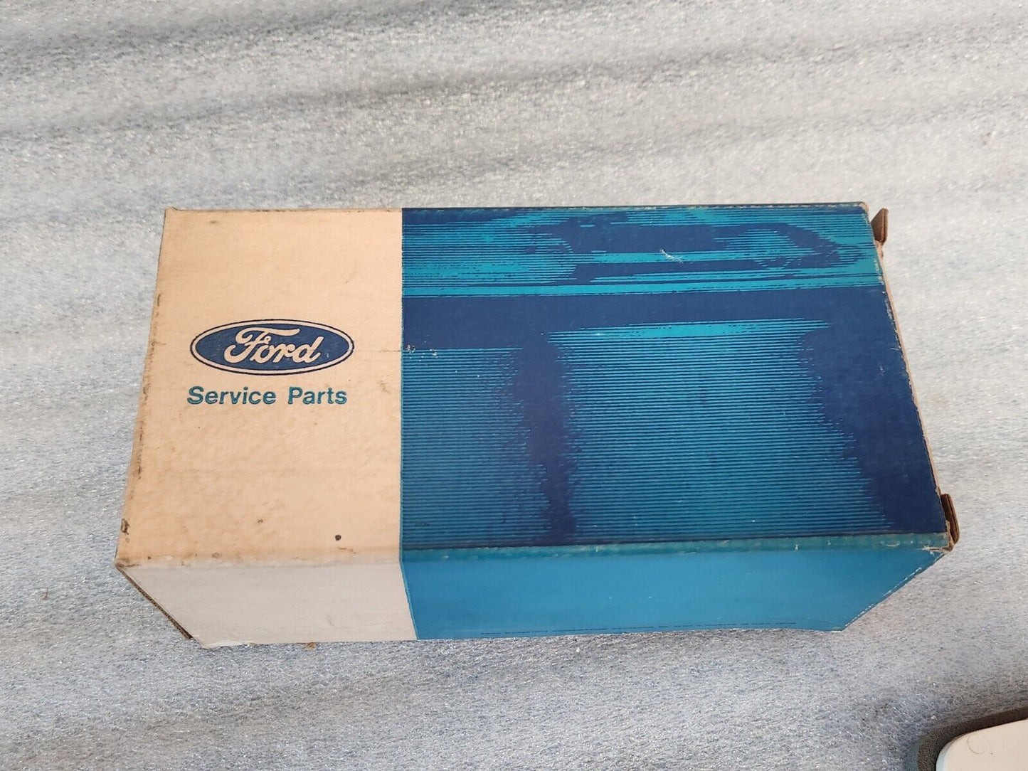 NOS 1971 1972 FORD GALAXIE RH RED SIDE MARKER CORNERING LIGHT LAMP D1AZ-15A201-G