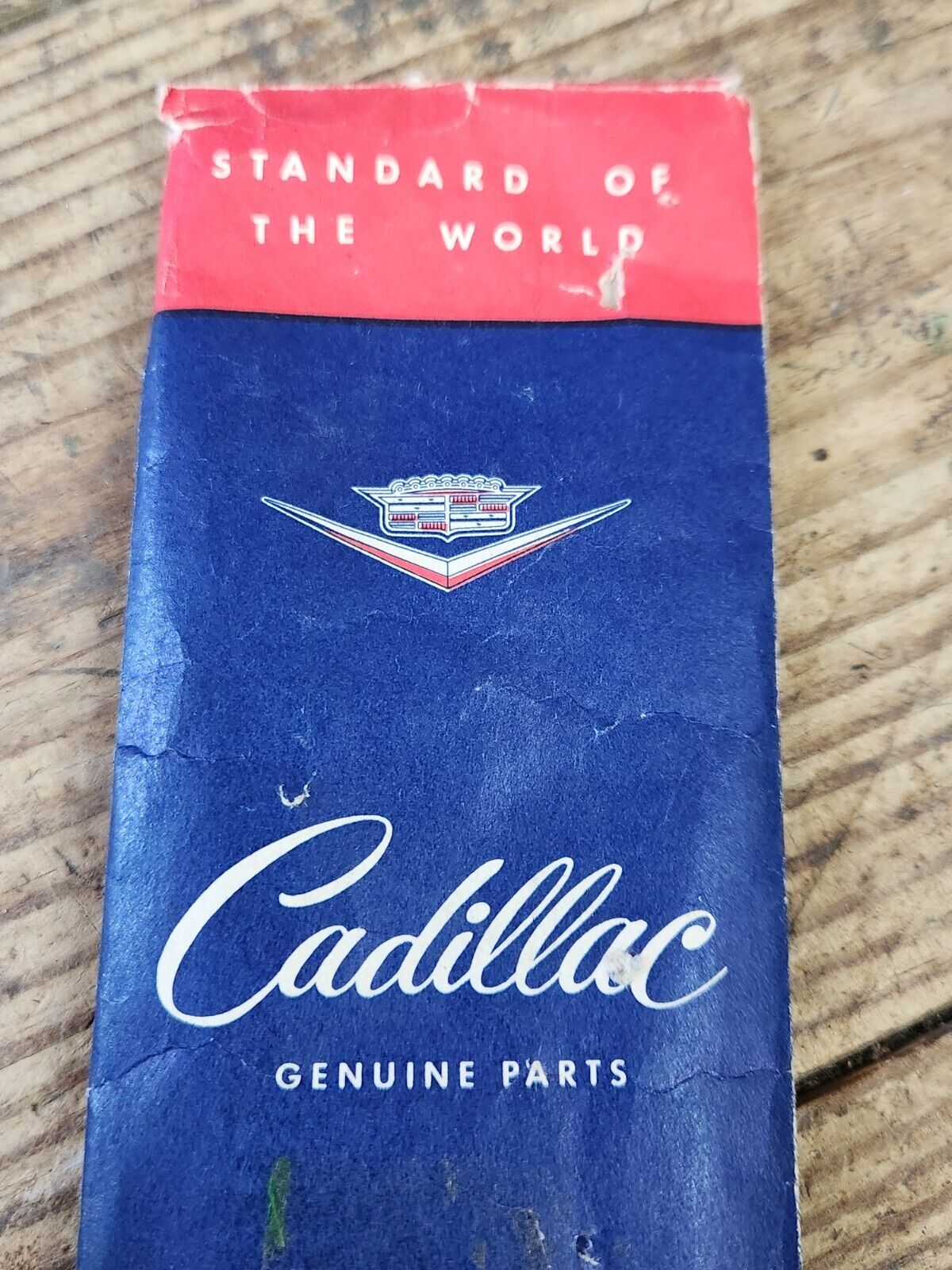 NOS OEM 1957 CADILLAC GOLD FENDER SCRIPT EMBLEM LOGO "CADILLAC" 1466729