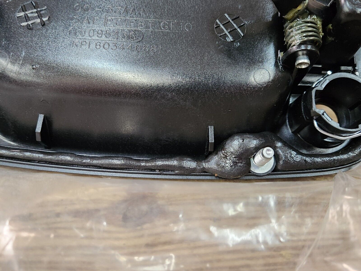 NEW OEM Back Split Door Handle 2000-2006 Chevrolet Tahoe Suburban Yukon 15095436