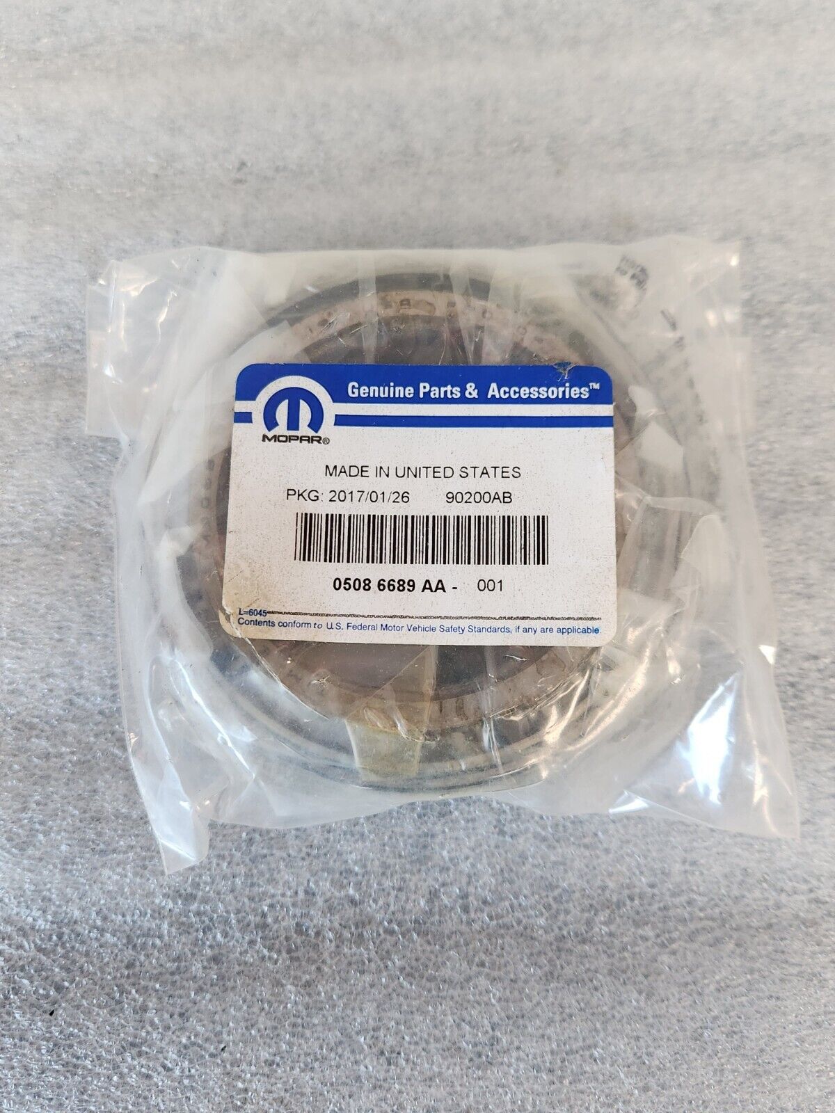 NEW OEM Mopar Differential Side Bearing Kit 05086689AA Ram 2500 3500 4WD 03-18