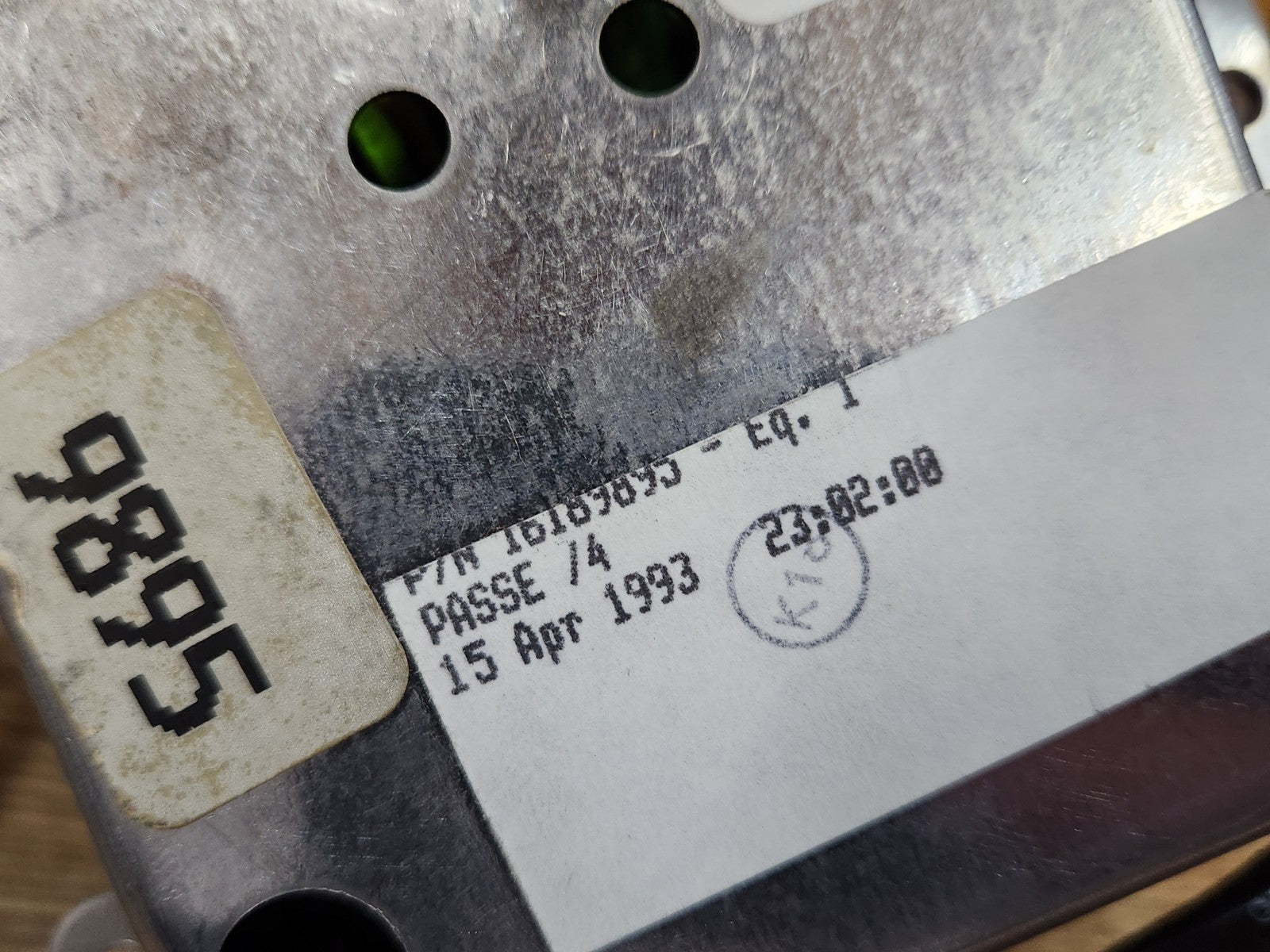 6818546