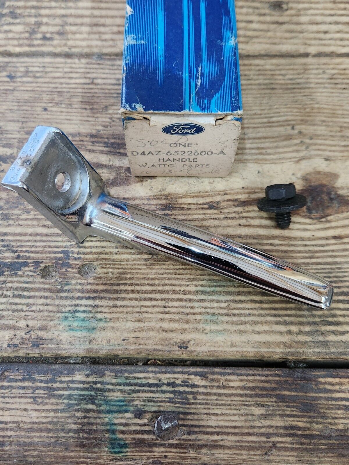 NOS Ford 1974 1975 LTD Galaxie Landau front door interior handle D4AZ-6522600-A